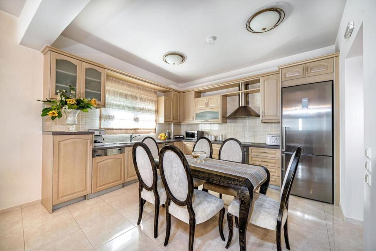 Ioannas Luxury Apartment In Istron Kalo Chorio  Exterior foto